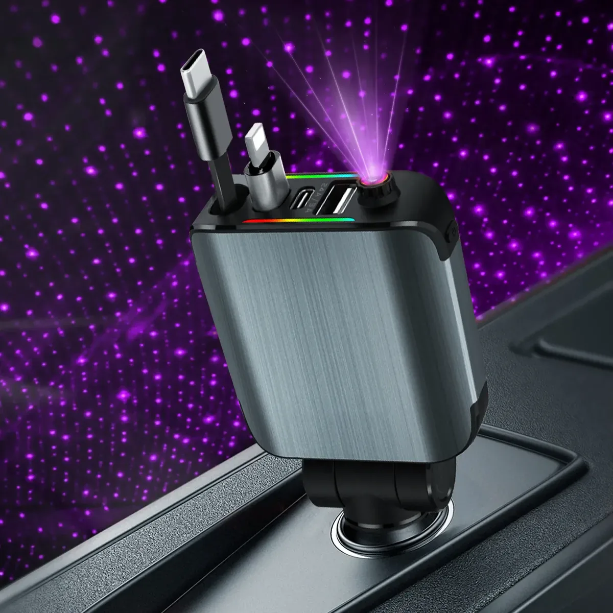 Cargador de carro retráctil en el encendedor proyectando luz de estrellas morada