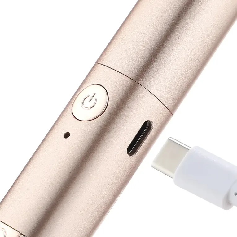 Botón de encendido y puerto USB tipo C del rizador de pestañas