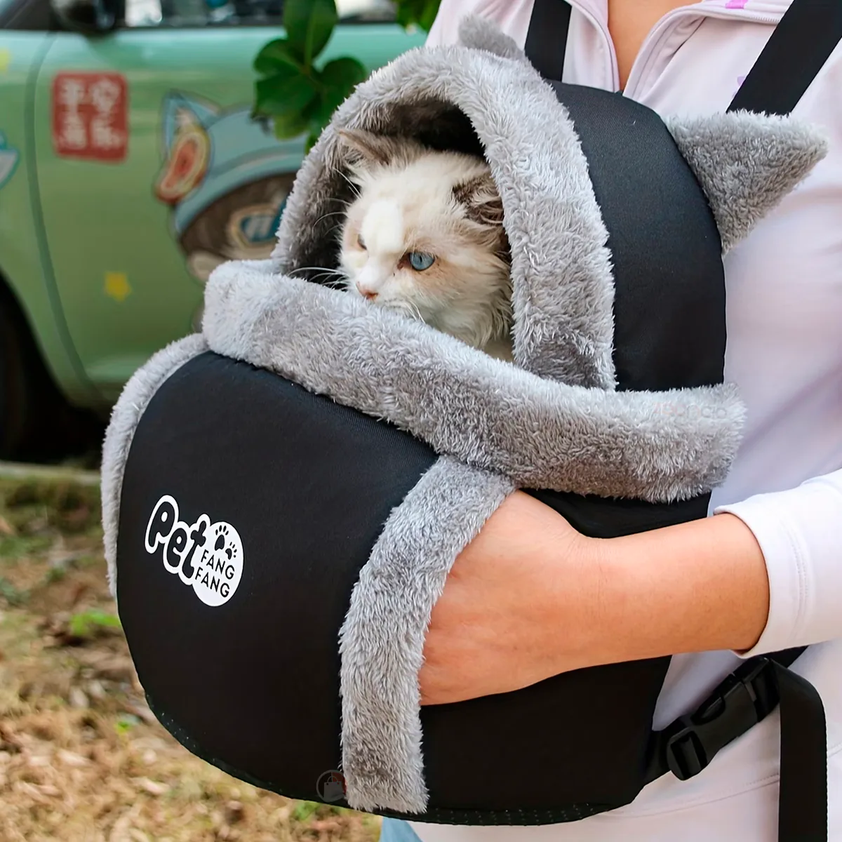 Mochila acolchada para transportar perros y gatos pequeños, foto 3 de 7